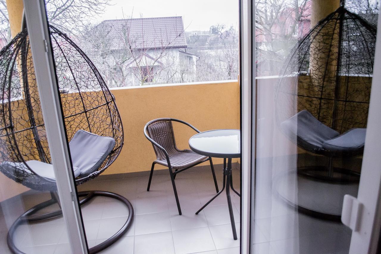 Beauty Complex Hotel Berehove  Exterior photo
